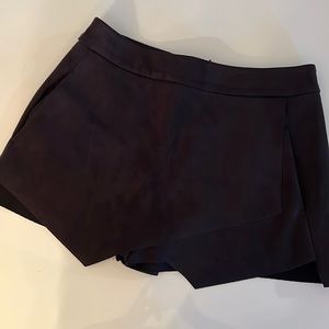 Aqua Black Skort